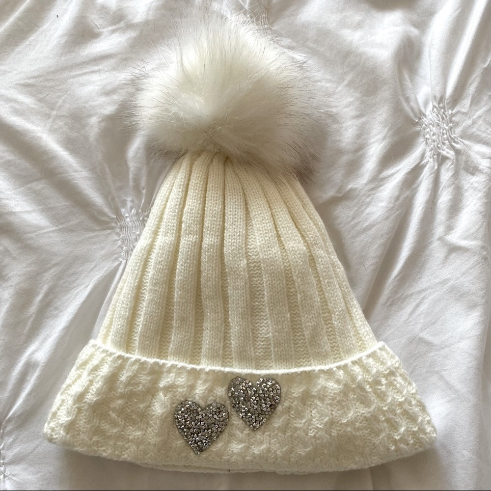 Handmade Rhinestone Heart Pom Pom Hat - Winter White